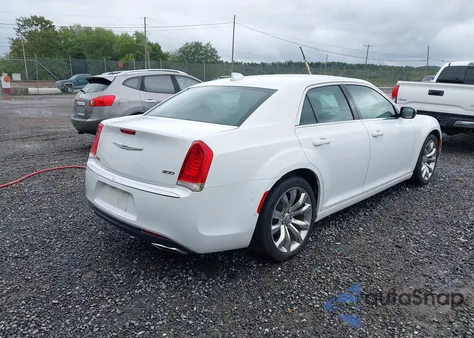 2019 Chrysler 300 Touring из США, поврежденный, VIN 2C3CCAAG3KH564993